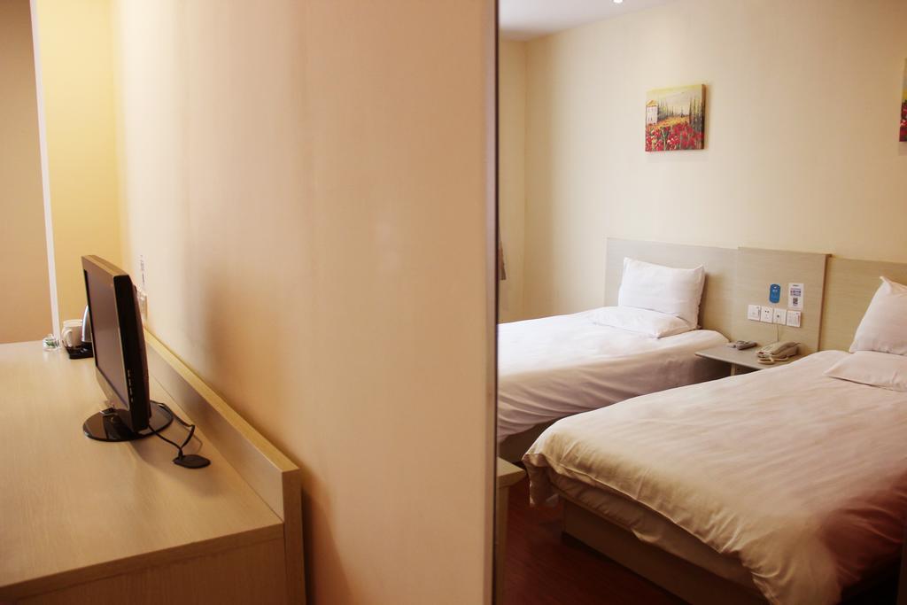 Hanting Express Shanghai Guangda Kamer foto